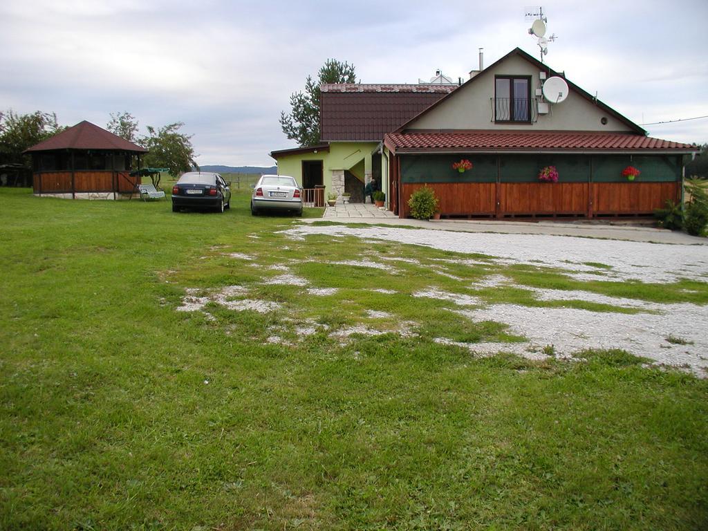 Penzion Drevenik Otel Spišské Podhradie Dış mekan fotoğraf