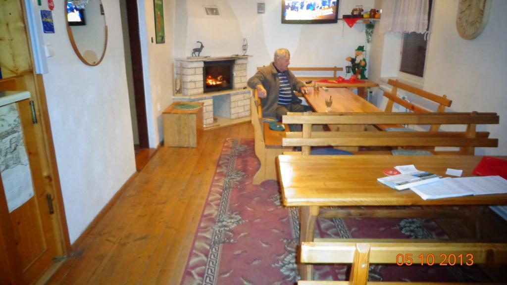Penzion Drevenik Otel Spišské Podhradie Dış mekan fotoğraf