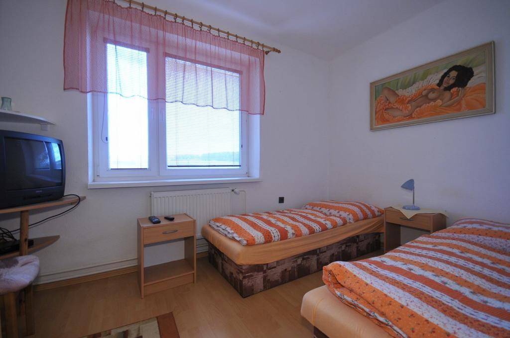 Penzion Drevenik Otel Spišské Podhradie Dış mekan fotoğraf